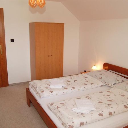 Apartmany Florian Frymburk Bagian luar foto