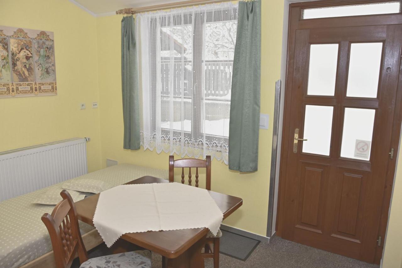 Apartmany Florian Frymburk Bagian luar foto