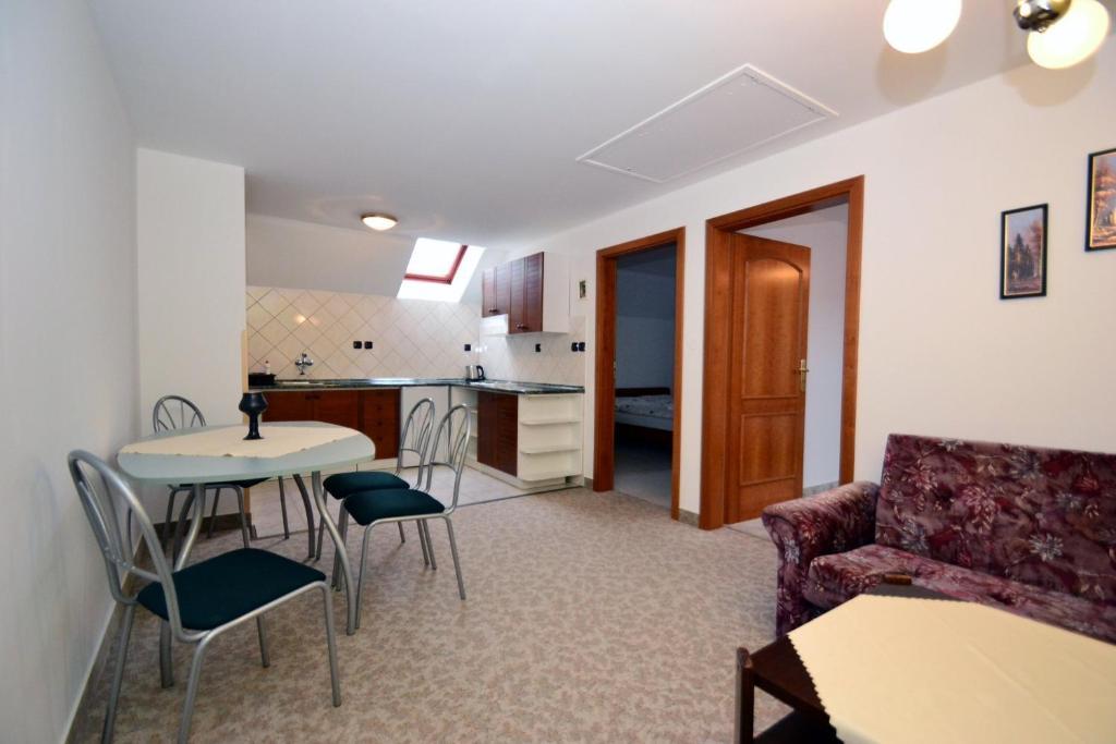 Apartmany Florian Frymburk Bagian luar foto
