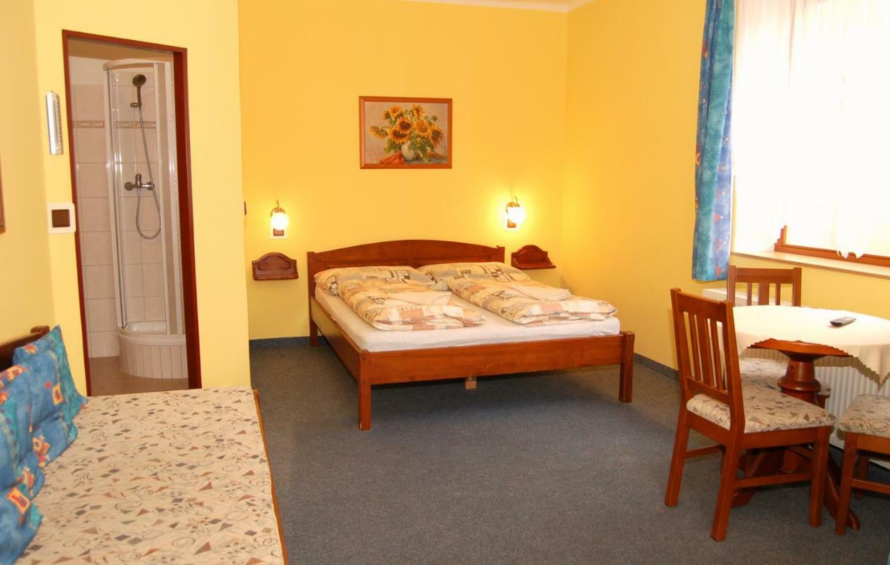 Apartmany Florian Frymburk Bagian luar foto